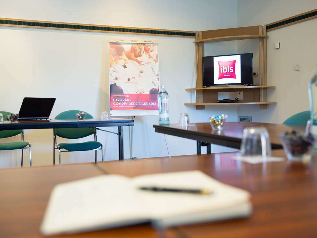 Hotel Ibis Firenze Nord Aeroporto Sesto Fiorentino Facilidades foto